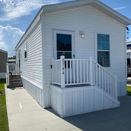 Cozy Tiny Home Near Disney World & Orlando Parks! Kissimmee Esterno foto