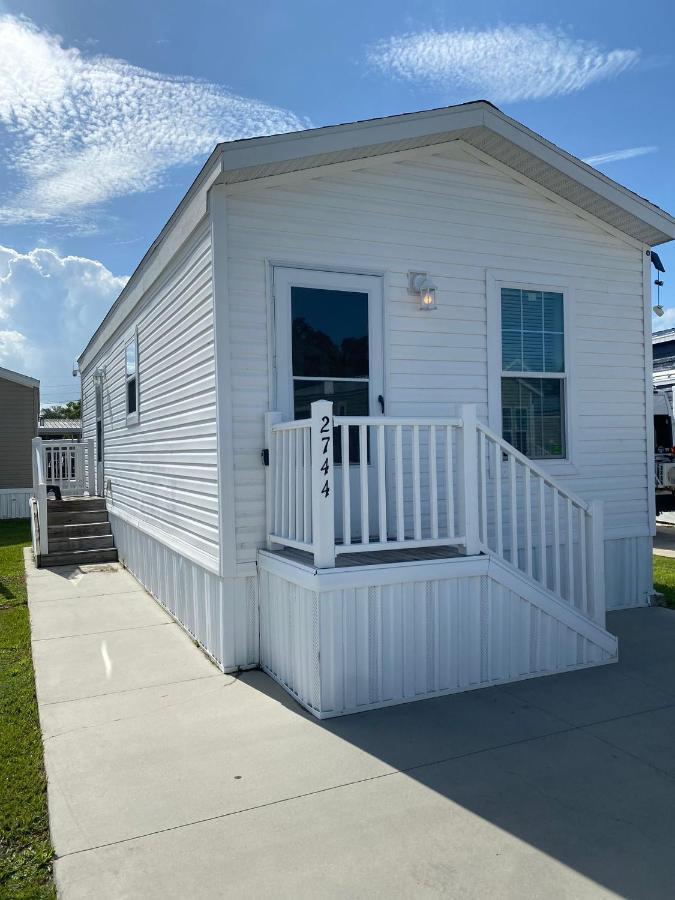 Cozy Tiny Home Near Disney World & Orlando Parks! Kissimmee Esterno foto